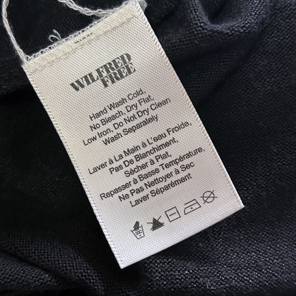 Aritzia Wilfred Free Black Dress Minimalist Tank Tunic Rayon Refined Fashion - Picture 11 of 15